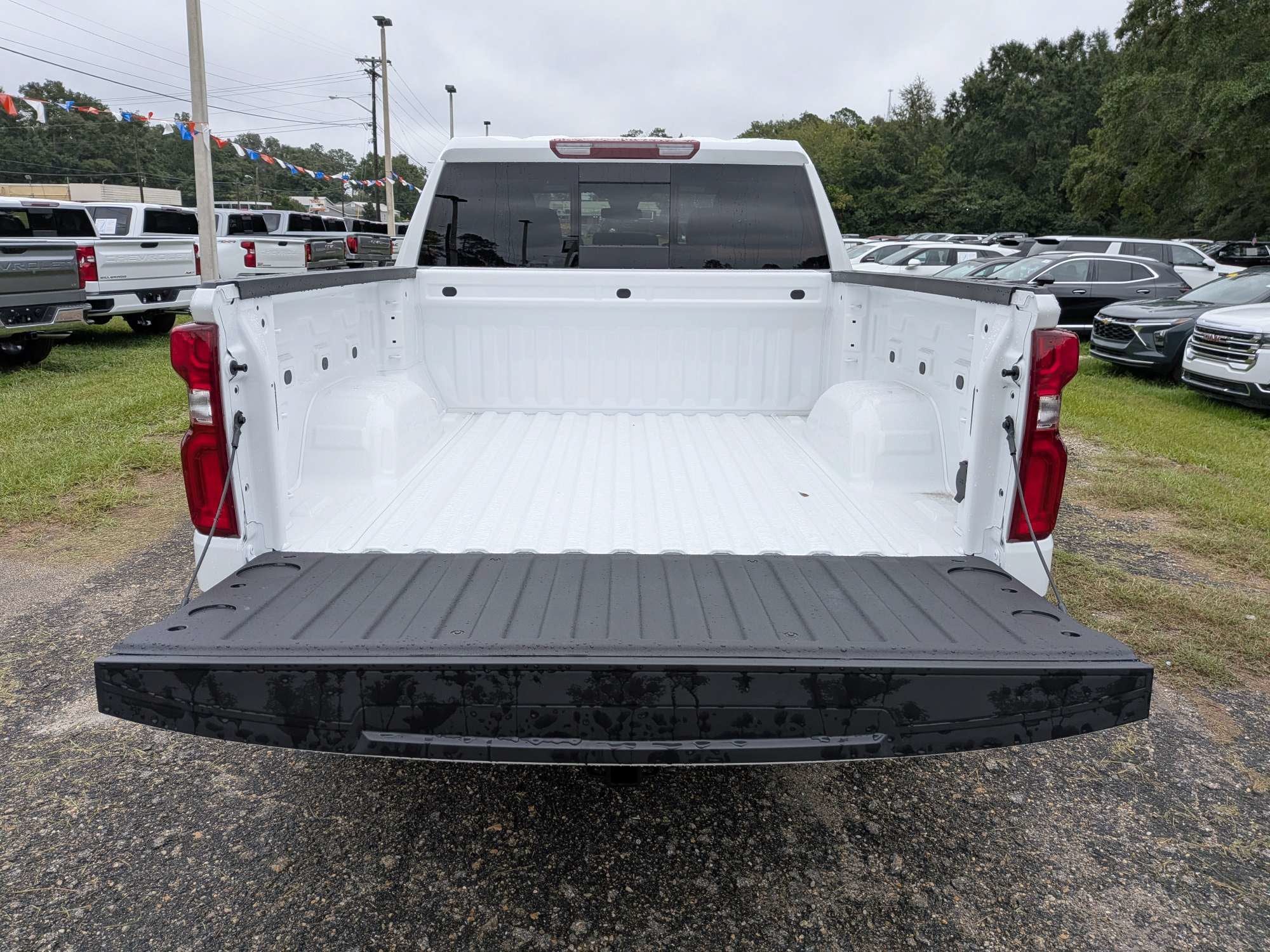 2026 Chevrolet Silverado 1500 RST - Photo 13