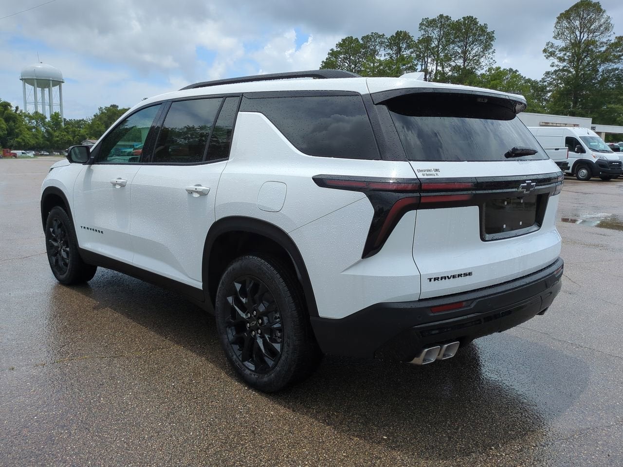 2026 Chevrolet Traverse LT - Photo 6