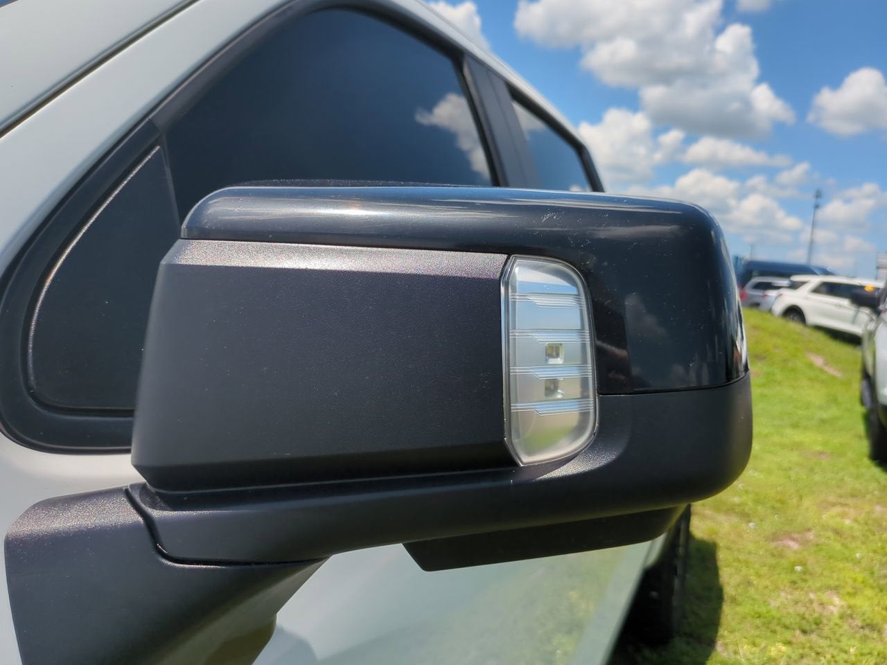 2023 Chevrolet Silverado 1500 ZR2 - Photo 12