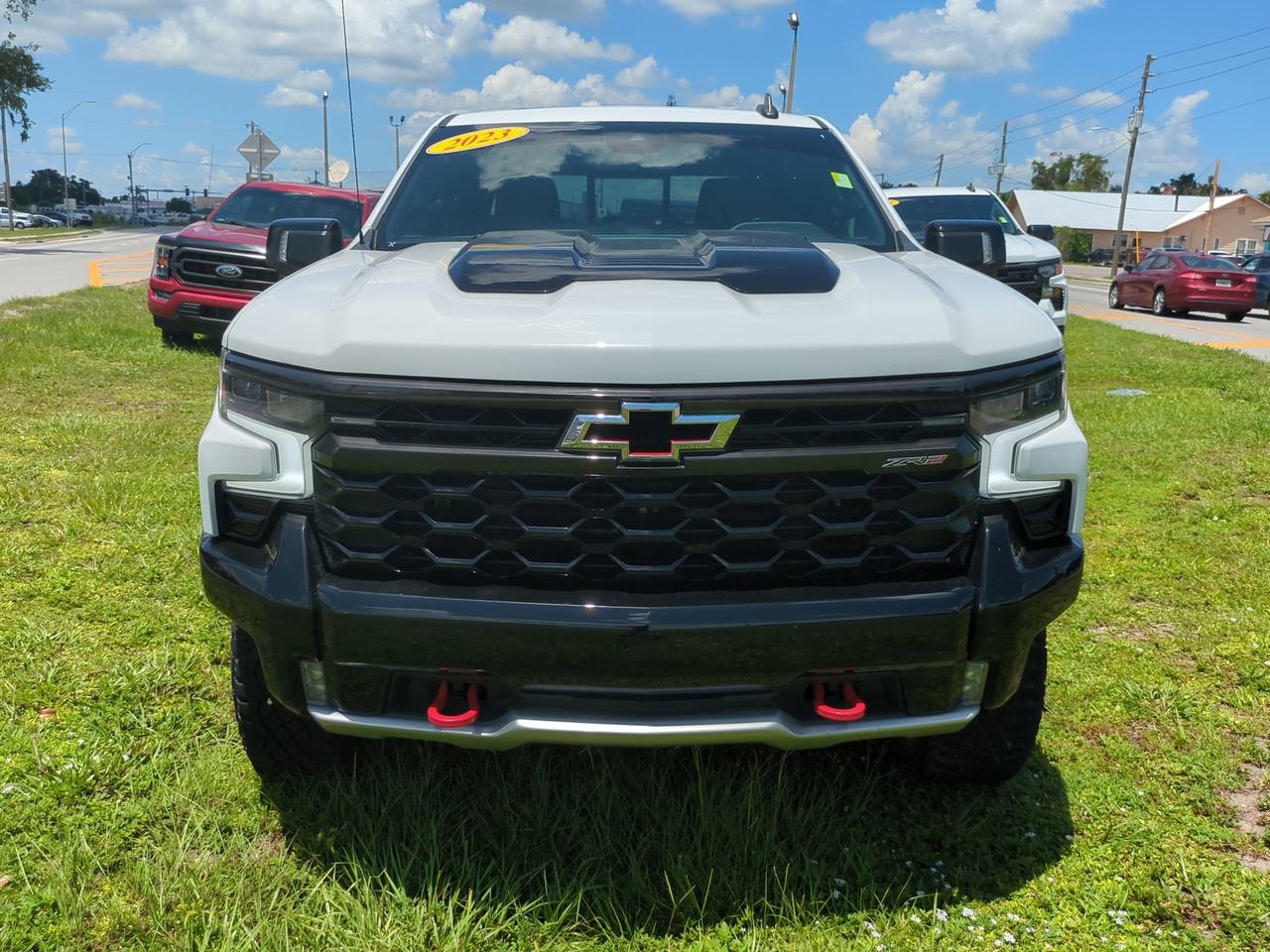 2023 Chevrolet Silverado 1500 ZR2 - Photo 9