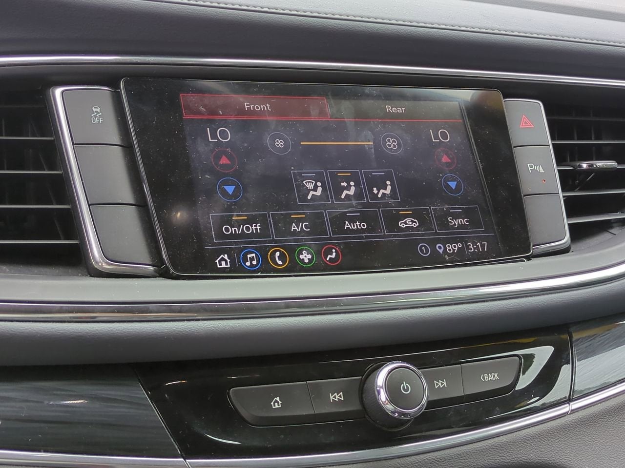 2021 Buick Enclave Essence