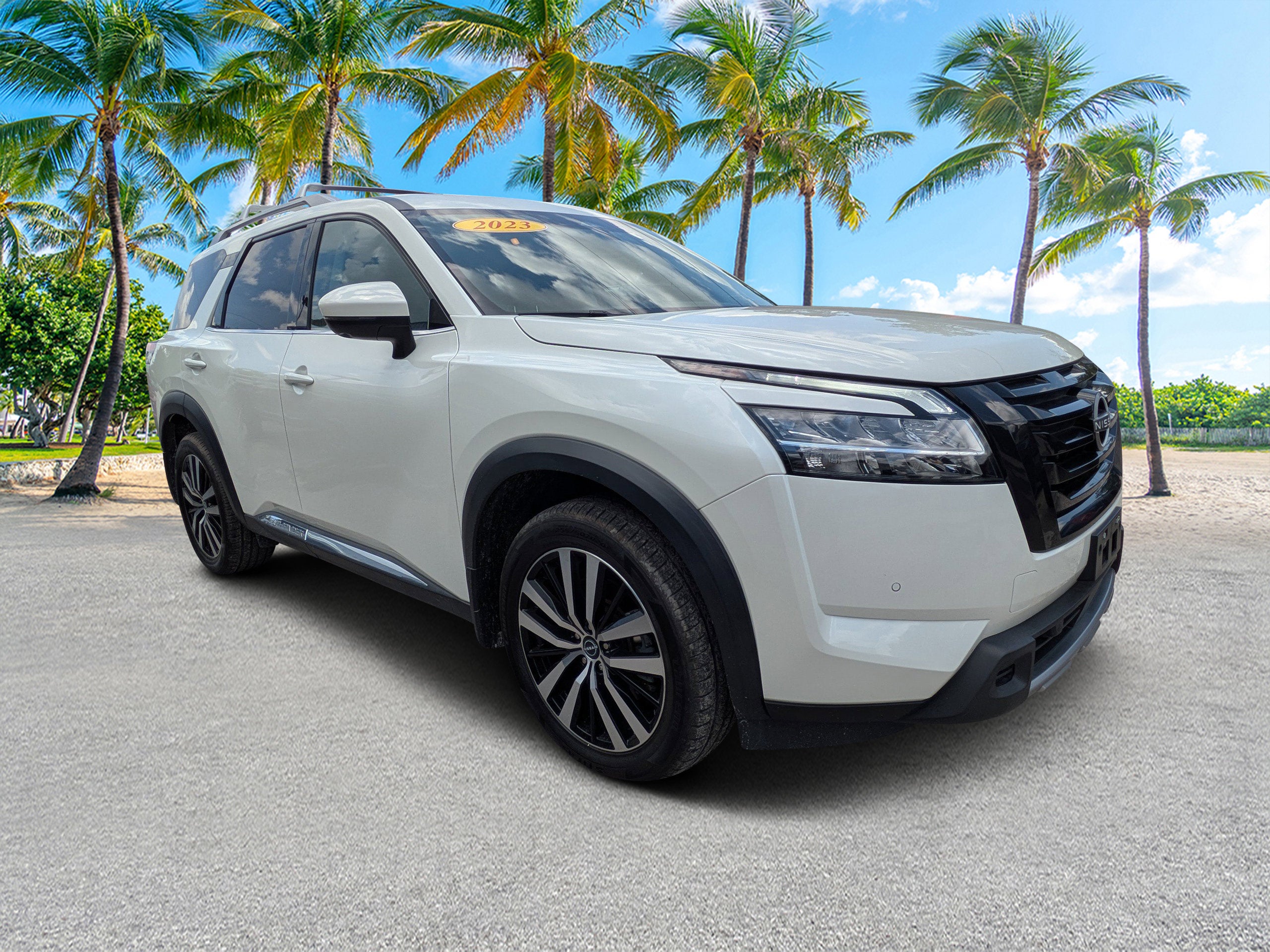 2023 Nissan Pathfinder Platinum 4WD